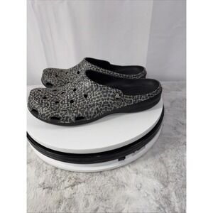 Crocs Women's 11 Freesail Animal Print Clogs  In Gray And Black Leopard Print
